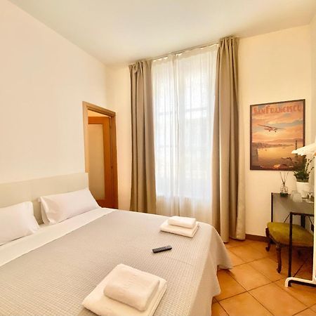 I Portici Del Centro Hotel Como Exterior photo